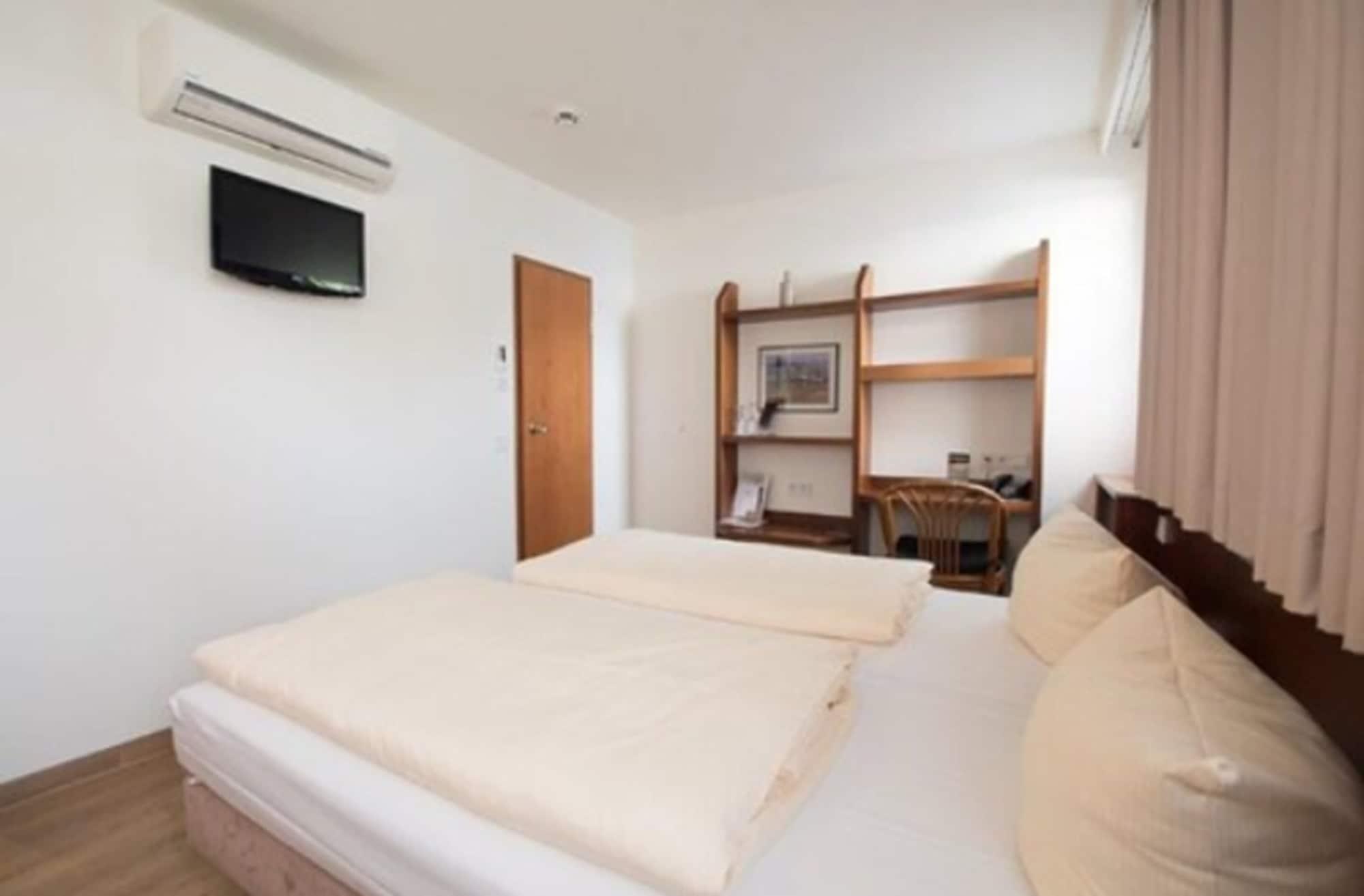 Motel Frankfurt Φραγκφούρτη Εξωτερικό φωτογραφία