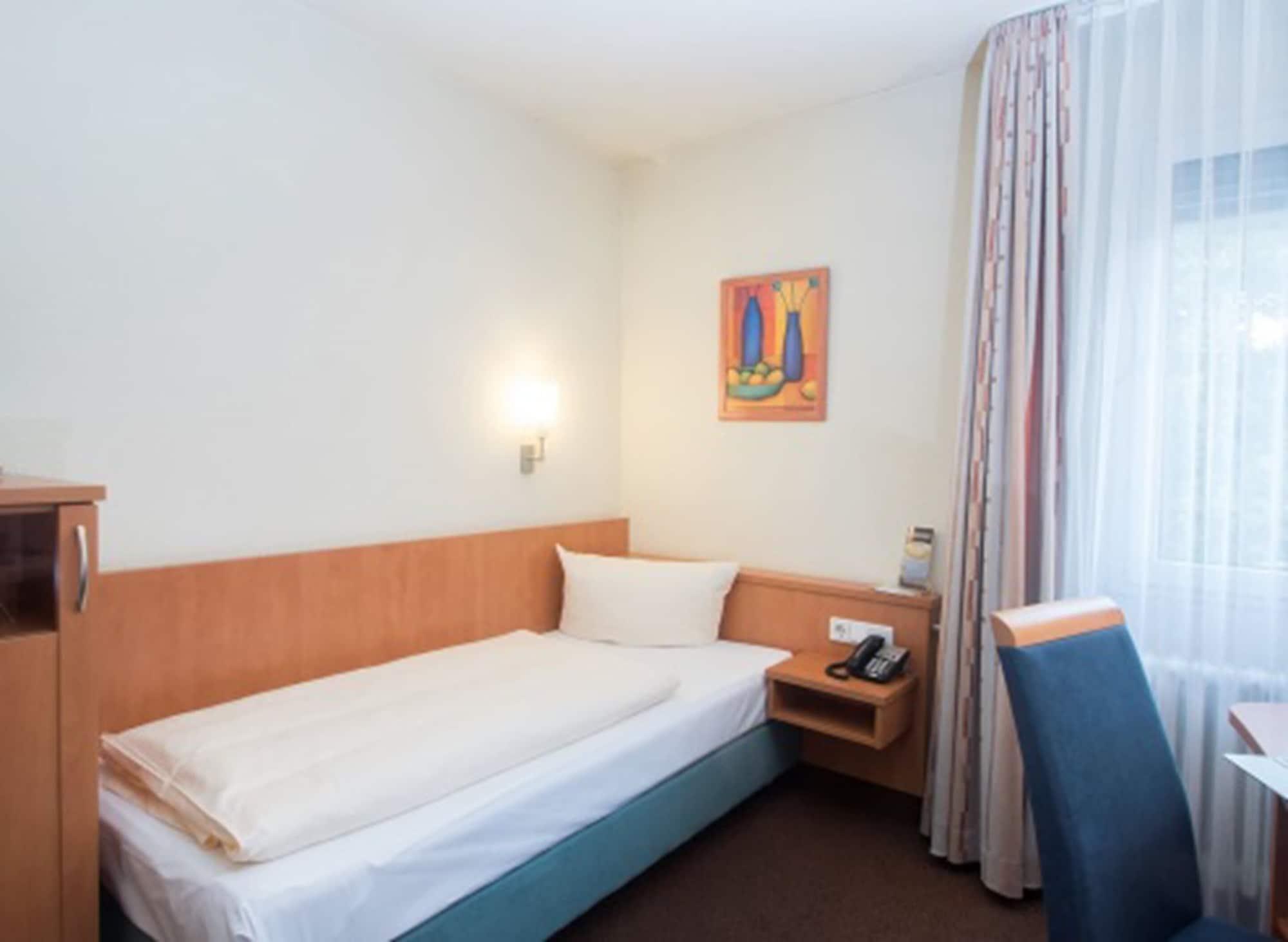 Motel Frankfurt Φραγκφούρτη Εξωτερικό φωτογραφία